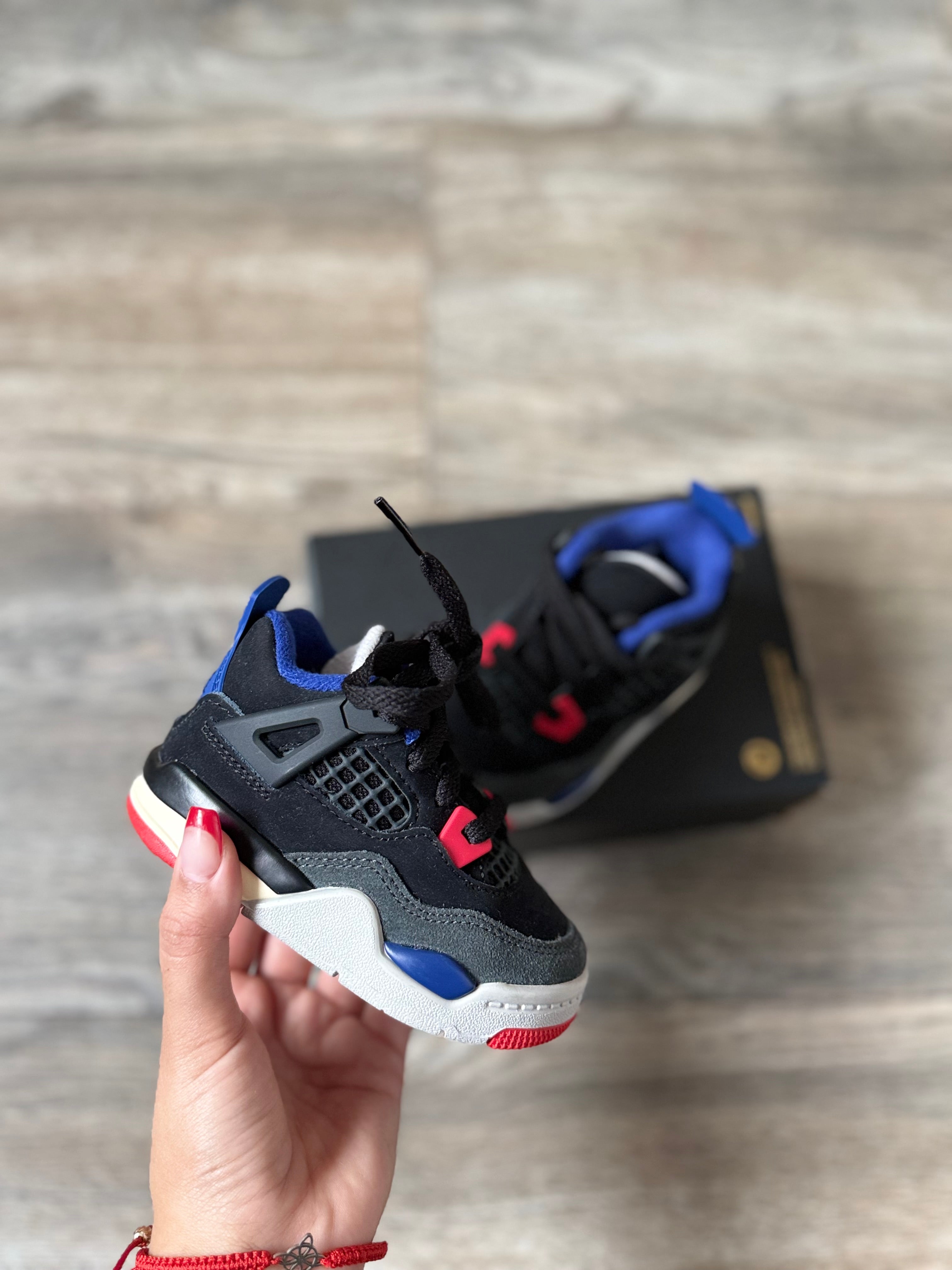 JORDAN RETRO 4