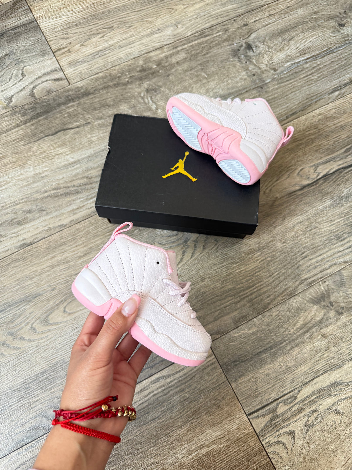 JORDAN RETRO 12