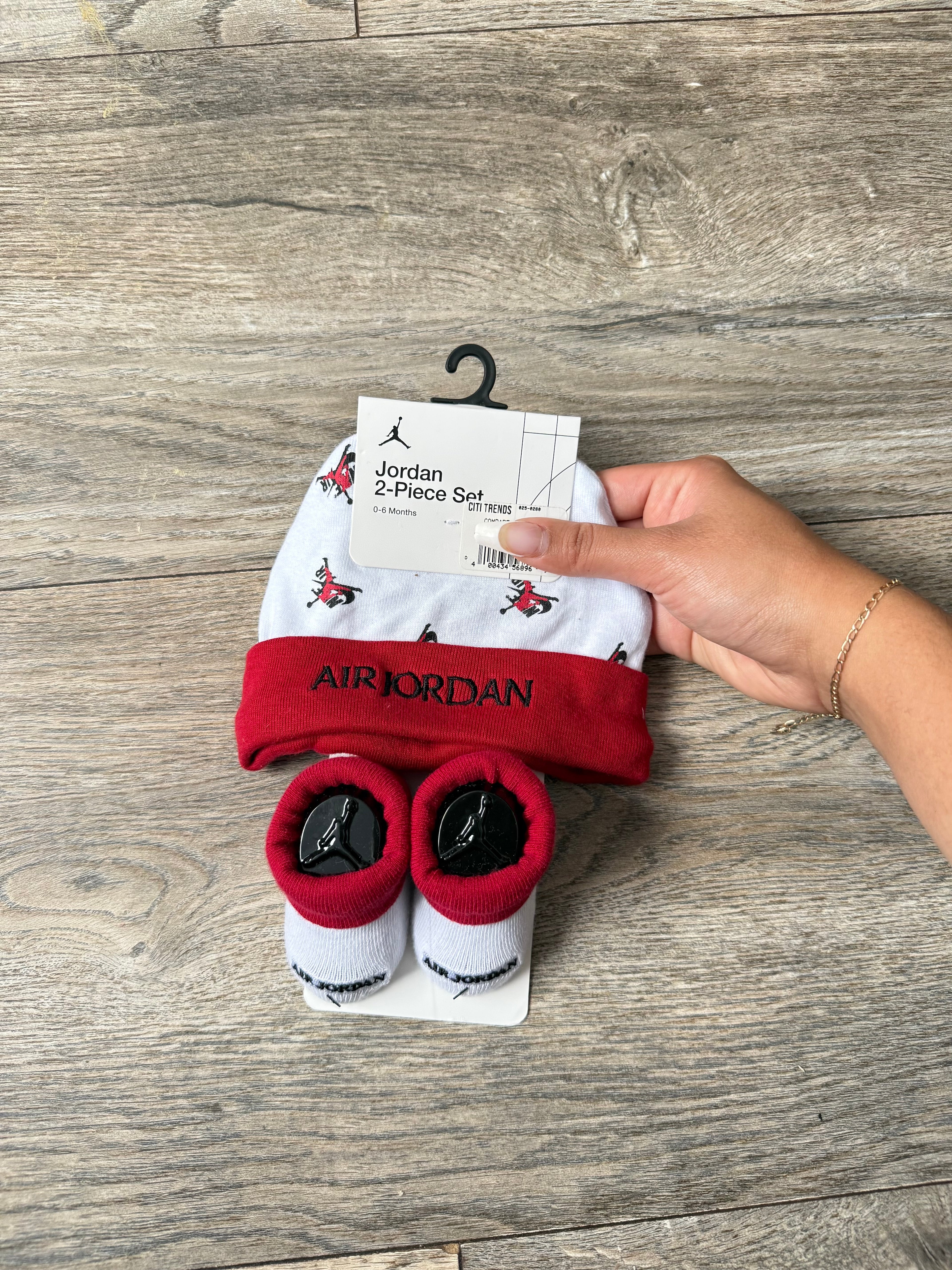 Set gorro + calcetas