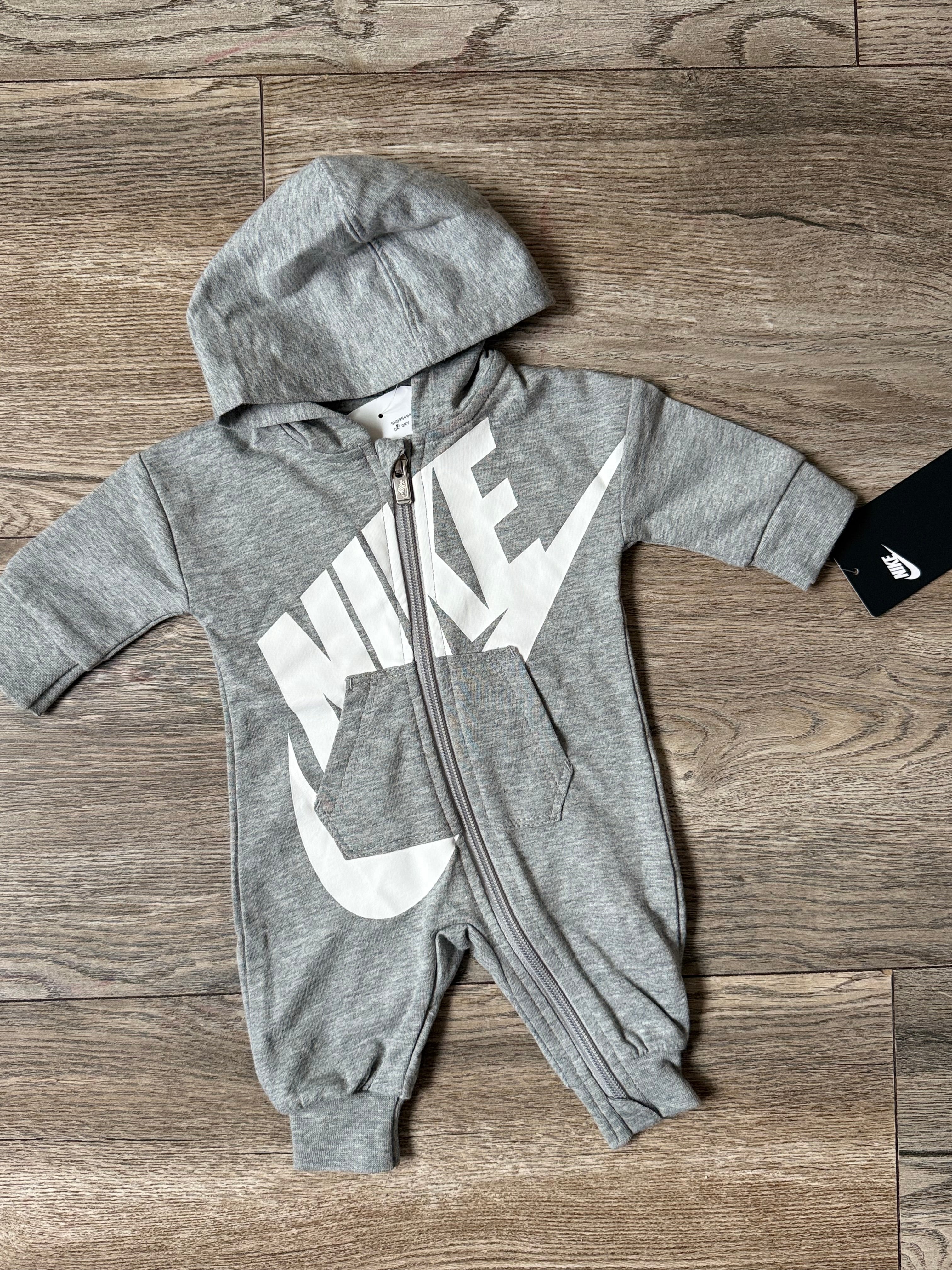 ENTERITO NIKE